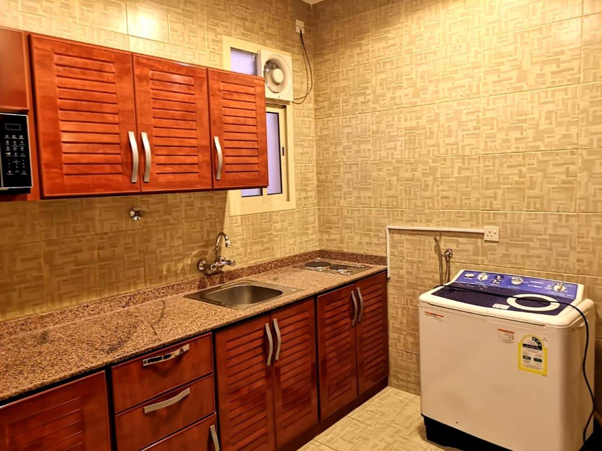 Bzul For Furnished Apartments Riad Exterior foto